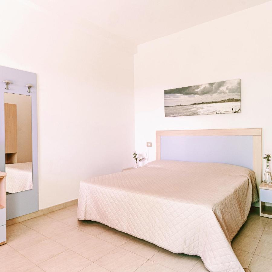 Villaggio Eco-Sostenibile Cala Molinella 维耶斯泰 外观 照片