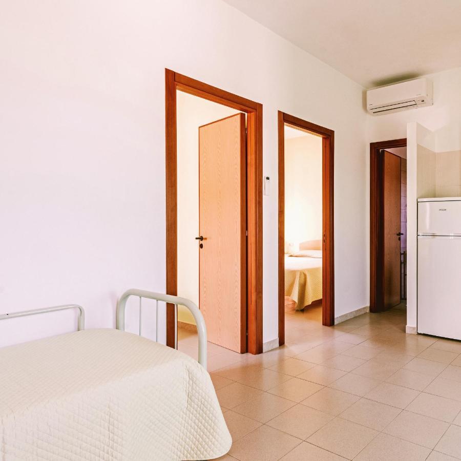 Villaggio Eco-Sostenibile Cala Molinella 维耶斯泰 外观 照片